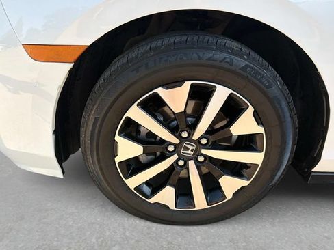 Used 2025 Honda Odyssey EX-L image 12