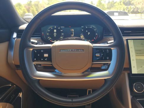 Certified 2023 Land Rover Range Rover SE AWD/4WD image 29
