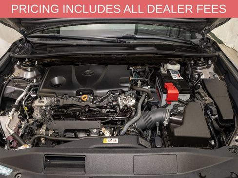 Certified 2021 Toyota Camry LE FWD image 17