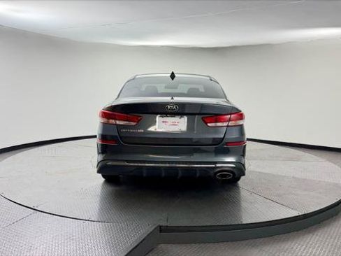 Used 2020 Kia Optima LX FWD image 7