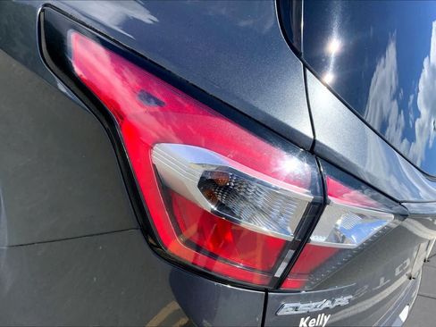 Used 2017 Ford Escape Titanium AWD/4WD image 29