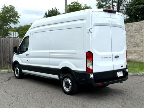 Used 2023 Ford Transit 250 148 High Roof w/ Load Area Protection Package RWD image 8
