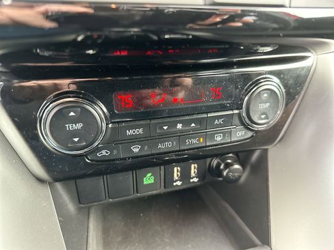 Used 2024 Mitsubishi Eclipse Cross SE image 19