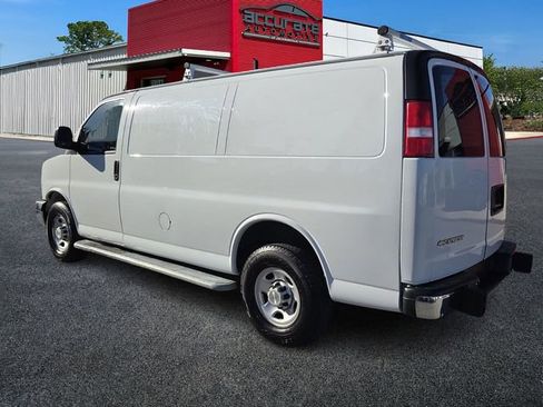 Used 2020 Chevrolet Express 2500 w/ Driver Convenience Package image 3