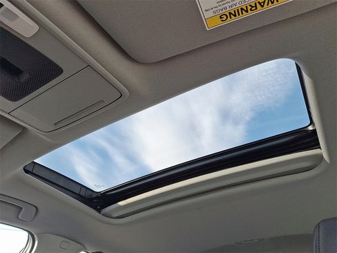 Used 2023 Acura Integra image 14