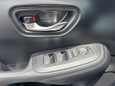 Certified 2026 Honda HR-V EX-L image 21