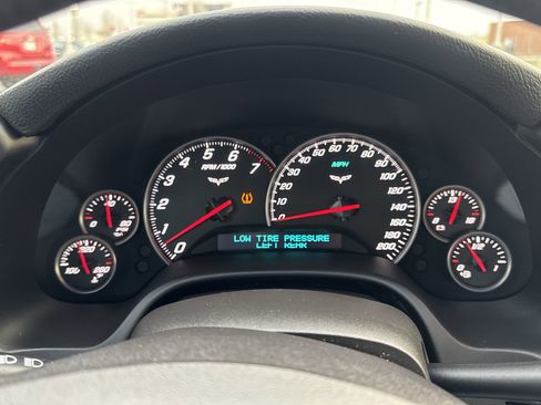 Used 2008 Chevrolet Corvette Coupe image 15