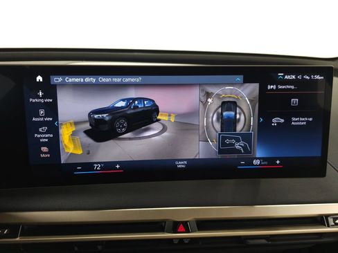 Certified 2023 BMW iX xDrive50 w/ Premium Package AWD/4WD image 34