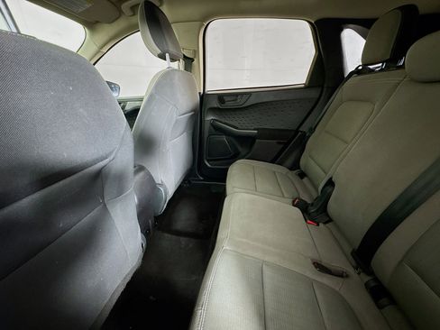 Used 2020 Ford Escape S image 40