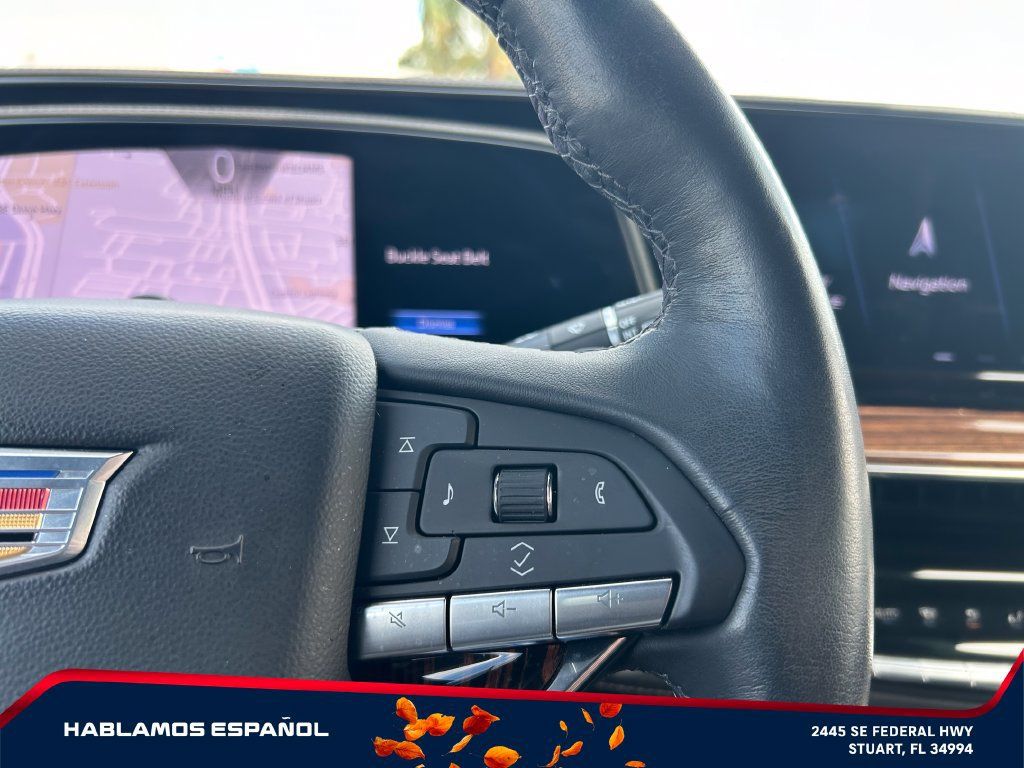 Used 2023 Cadillac Escalade Premium Luxury w/ LPO, Radiant Package AWD/4WD image 21
