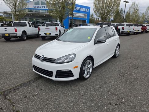 Used 2013 Volkswagen Golf R 4-Door AWD/4WD image 2