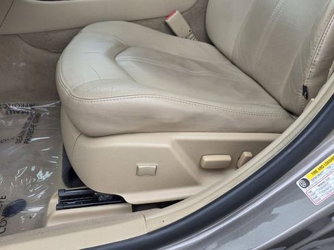 Used 2012 Cadillac CTS Premium RWD image 13