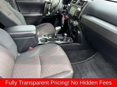 Used 2018 Toyota 4Runner TRD Off-Road AWD/4WD image 20