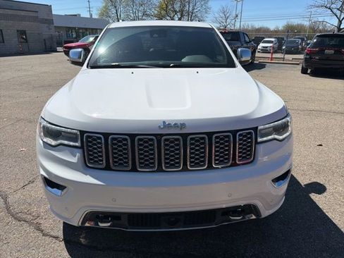 Used 2018 Jeep Grand Cherokee Overland image 9
