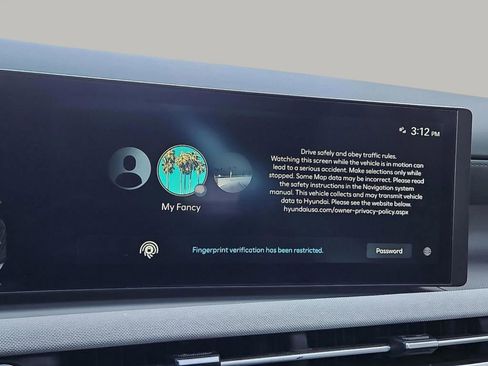 Used 2025 Hyundai Tucson Limited FWD image 18