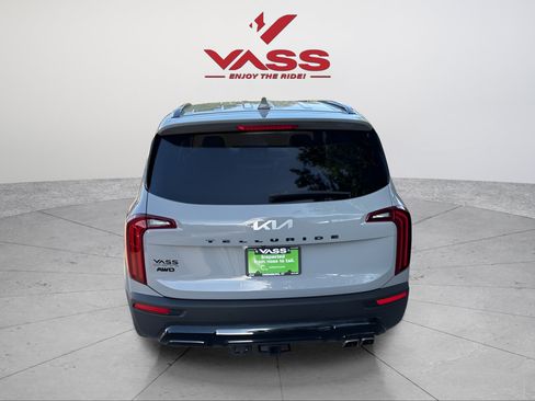 Used 2022 Kia Telluride EX w/ EX Premium Package AWD/4WD image 4