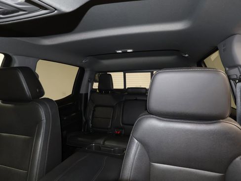 Used 2023 GMC Sierra 1500 SLT w/ SLT Premium Plus Package image 18