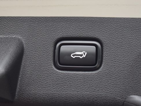 Used 2024 Kia Sportage X-Line w/ X-Line Premium Package AWD/4WD image 18