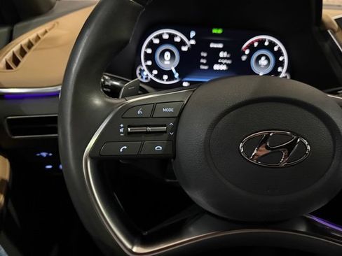 Used 2021 Hyundai Sonata Limited w/ Winter Weather Package FWD image 18