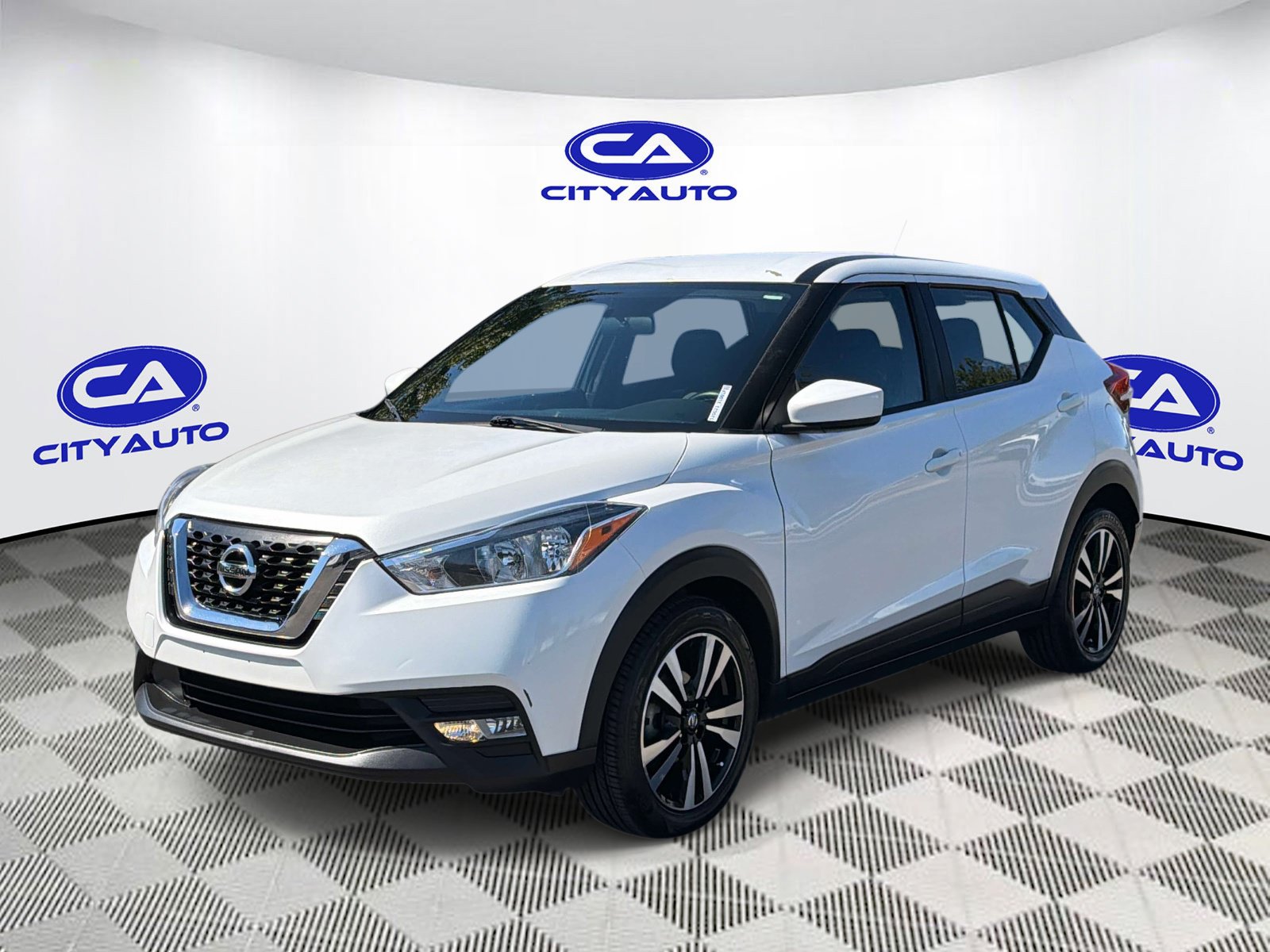 Used 2019 Nissan Kicks S FWD image 8