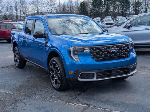 New 2026 Ford Maverick Lariat AWD/4WD image 3