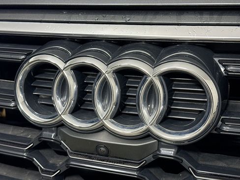 Used 2023 Audi Q5 2.0T Premium Plus w/ Premium Plus Package image 32