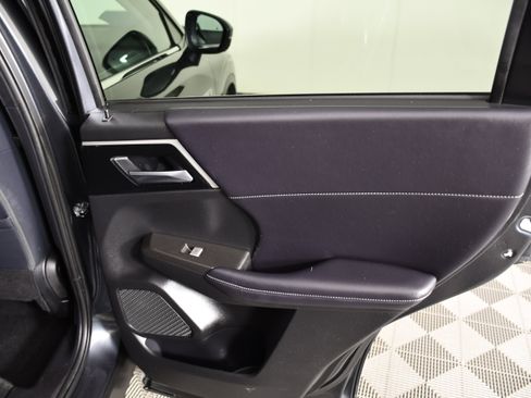 Used 2025 Mitsubishi Outlander SE AWD/4WD image 42