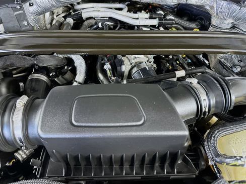 Used 2020 Ford Explorer ST image 9