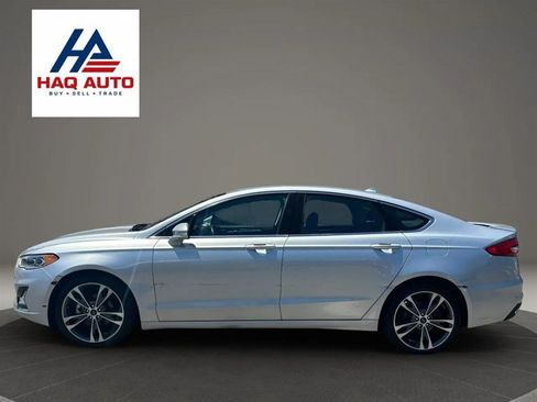 Used 2020 Ford Fusion Titanium AWD/4WD image 8