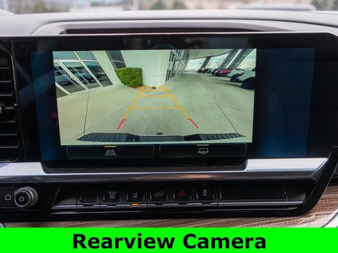 Used 2024 Chevrolet Silverado 2500 LT image 22