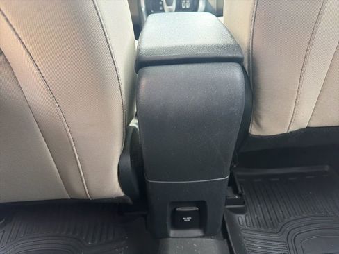 Used 2018 Ford EcoSport SE w/ SE Convenience Package AWD/4WD image 34