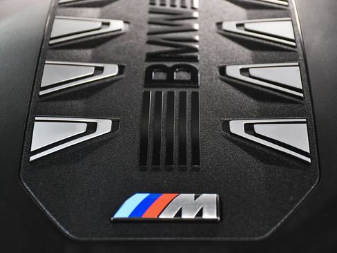 Used 2025 BMW X5 M60i w/ Executive Package AWD/4WD image 74