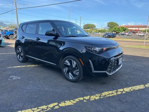 Used 2023 Kia Soul GT-Line FWD image 3