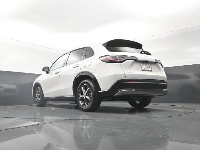 Used 2025 Honda HR-V EX-L image 28