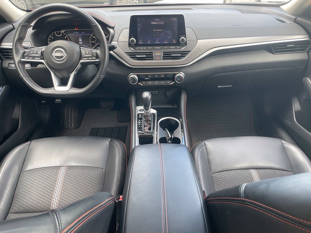 Used 2024 Nissan Altima 2.5 SR FWD image 14