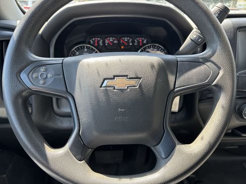 Used 2017 Chevrolet Silverado 1500 W/T w/ Trailering Package AWD/4WD image 12
