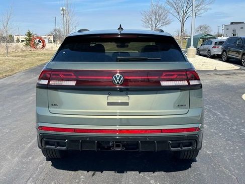 New 2026 Volkswagen Atlas Cross Sport SEL R-Line AWD/4WD image 5