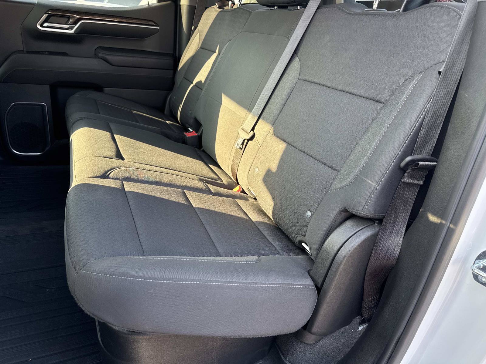 Used 2023 GMC Sierra 1500 SLE AWD/4WD image 19