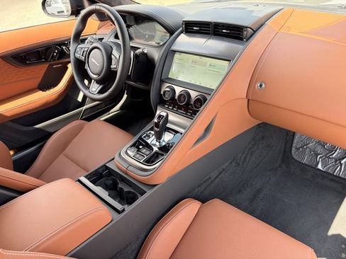 New 2024 Jaguar F-TYPE R AWD/4WD image 17
