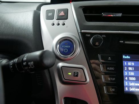 Used 2016 Toyota Prius V Two FWD image 31