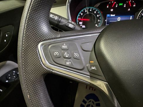 Used 2022 Chevrolet Equinox LT AWD/4WD image 17