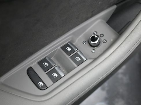 Used 2019 Audi S5 Premium Plus w/ Premium Plus image 16