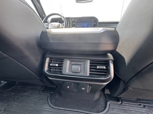 Used 2025 Ford F150 Raptor AWD/4WD image 37