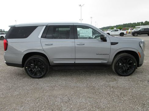 New 2026 GMC Yukon Elevation w/ Elevation Premium Package AWD/4WD image 3