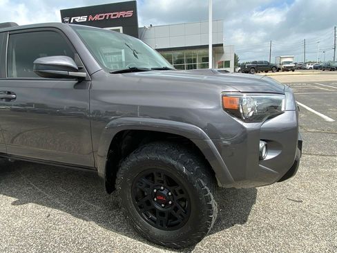 Used 2016 Toyota 4Runner TRD Pro AWD/4WD image 11