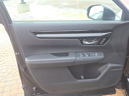 Used 2024 Honda CR-V Sport Touring image 11