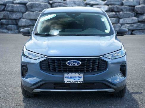 Certified 2023 Ford Escape Active w/ Tech Pack #1 AWD/4WD image 2