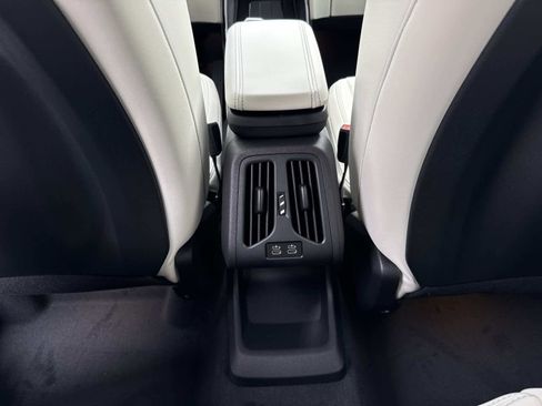 New 2026 BMW X1 xDrive28i w/ Technology Package image 17