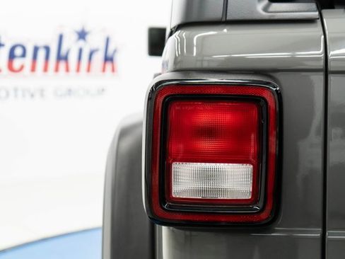 Used 2020 Jeep Wrangler Unlimited Sport S image 9