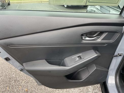 Used 2023 Honda Accord EX-L image 12